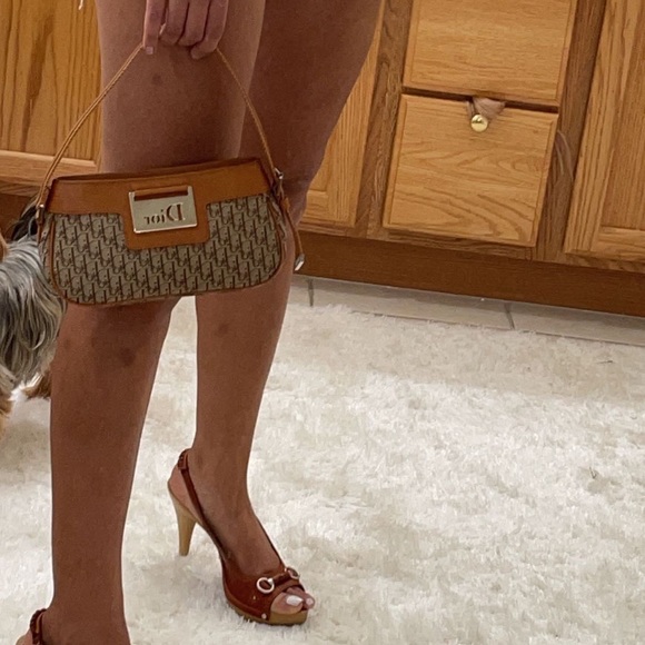 Dior Bag - Picture 13 of 17